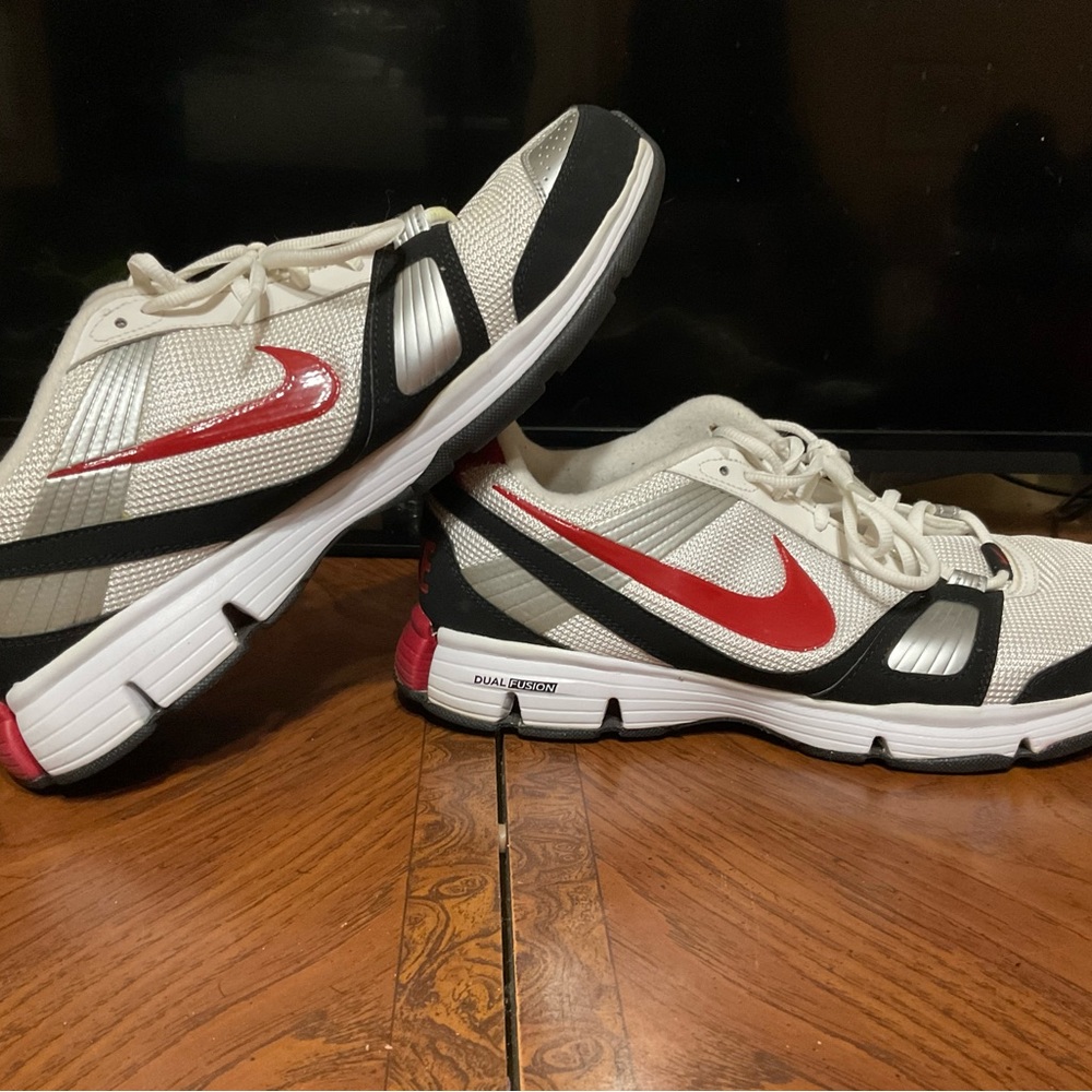 Nike 10.5